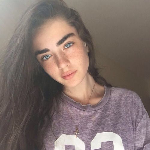 elizabethjohanson92 avatar
